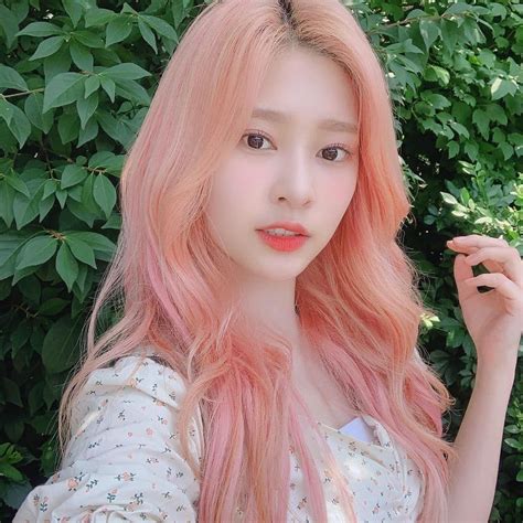 Kim Minju Pics On Twitter Pink Hair Iz One Minju Iz One