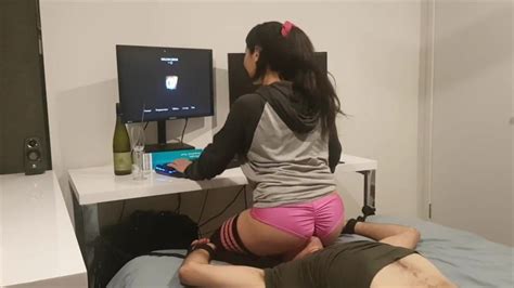 Gamer Girl Face Sitting Farts Free 3movs Tube Hd Porn E7 Xhamster