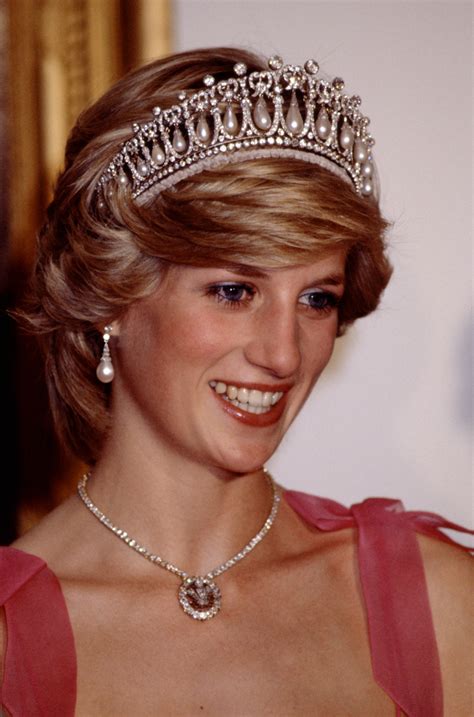 1983 The Late Princess Diana Wore This Dress During A Royal Tour Of