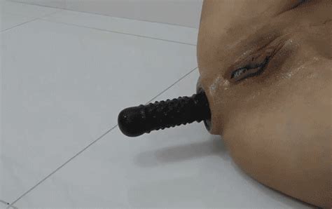 anal toy pushing out s 4 pics