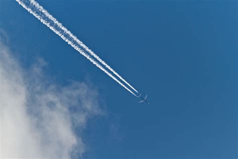 airplane contrails  moment  science indiana public media