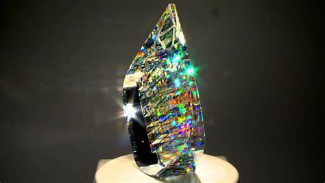 Beautiful Optical And Dichroic Art Glass Designs By Jack Storms The