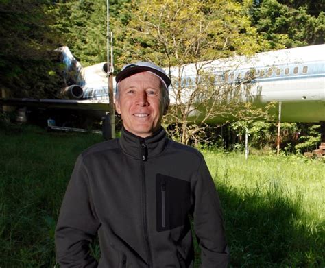 this retired engineer did the unthinkable he lives in a