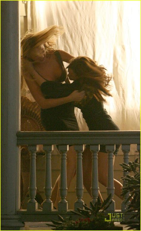 Gossip Girl Fight Photo 1344531 Blake Lively Celebrity Guess