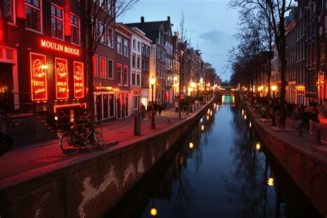 Guided Tours Prohibited In The Red Light District In 2020