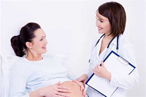 20 questions to ask at first prenatal appointment new