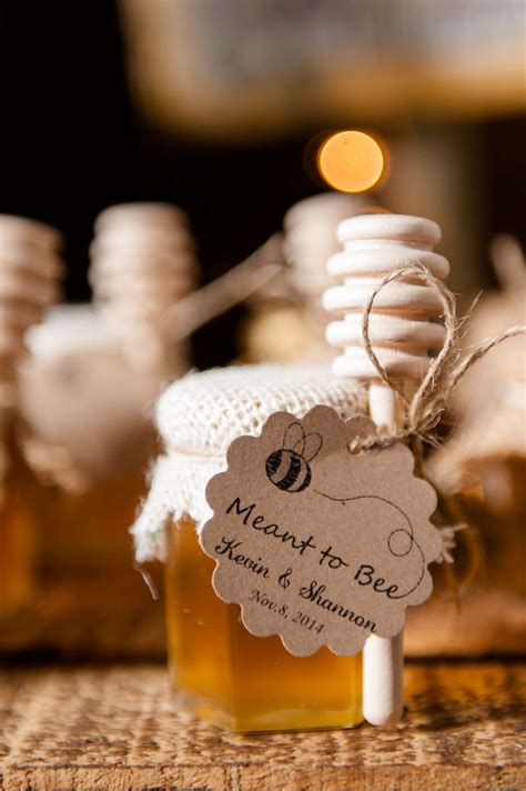 13 Diy Wedding Favors Even The Least Crafty Couples Can Conquer