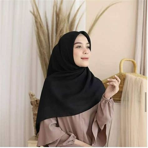 hijab bella square nail hijab malang