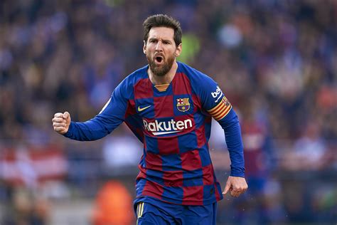 Lionel Messi Hat Trick In First Half For Barcelona Vs Eibar