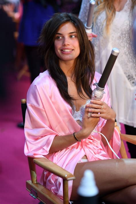 Sara Sampaio Victoria’s Secret Fashion Show 2016