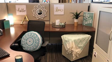 innovative cubicle decor ideas uplift  workspace priviglaze