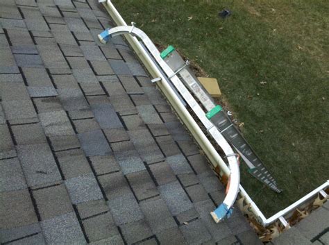 protect  shingles gutters   ladder stabilizer