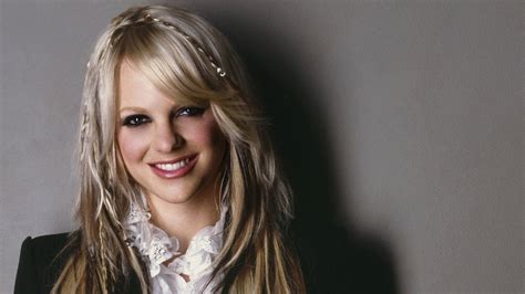anna faris wallpapers images photos pictures backgrounds