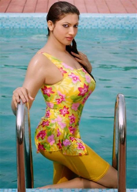 Nude Sana Pakistani Film Actress