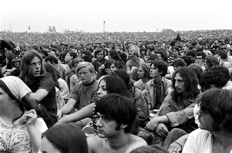 review latest woodstock documentary drowns    vintage