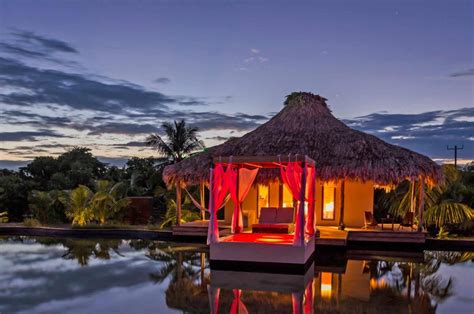 Top Luxury Hotels In Belize And Popular Destinations 2017