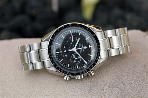 2016 omega speedmaster moonwatch ref 311 30 42 30 01 005 box and papers