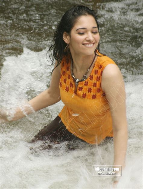 hot indian actress blog hot tamanna playing wet in water hot telugu cinema actress pics masala