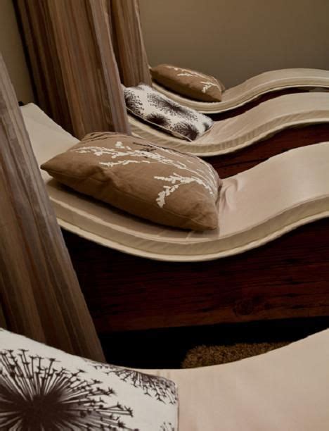 leather lounge chairs   tranquil sanctuary room  epic day spa