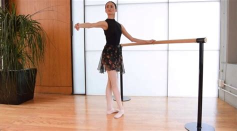 7 pasos básicos del ballet para lograr de forma fácil
