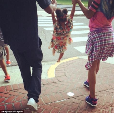 beyonce and jay z take blue ivy for a walk amid rumours of