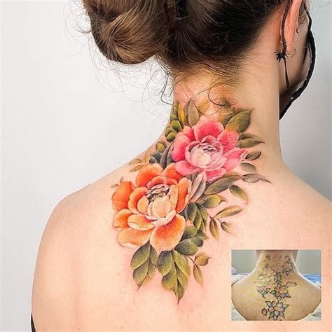 Beautiful Back Of Neck Flower Tattoos For Females Get Inspired With