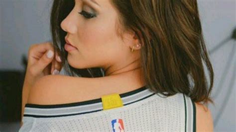 10 Hottest Nba Wives And Girlfriends Youtube