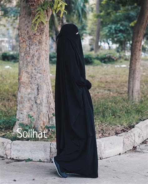 olesya solihat on instagram modest islamic clothing from russia niqab muslim beauty