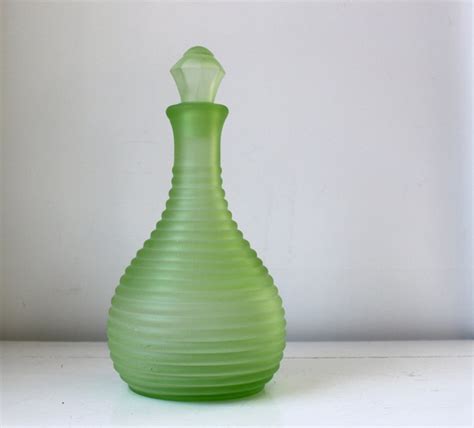 vintage frigidaire green vaseline glass decanter with stopper etsy