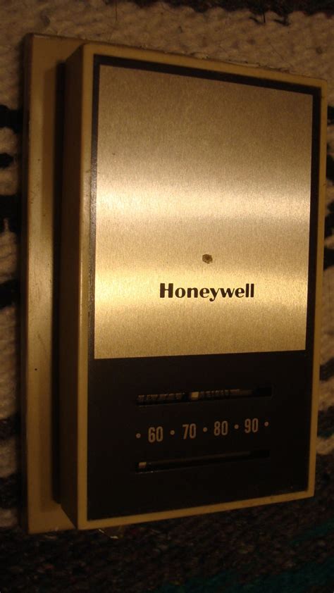 honeywell thermostat vintage square