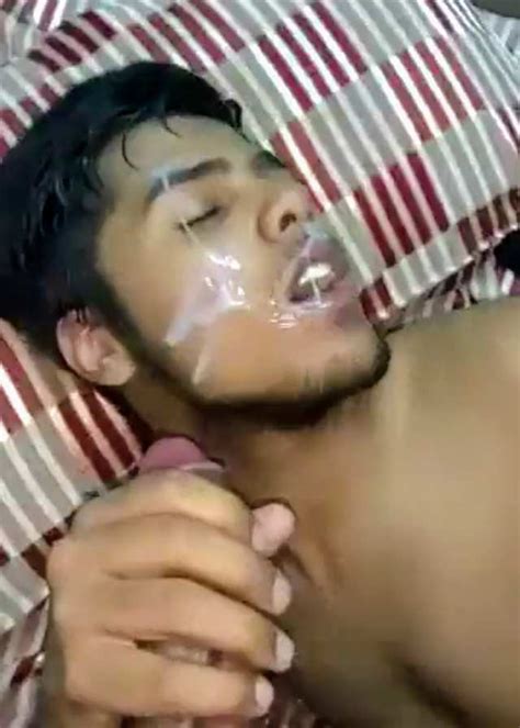 facial indian gay site