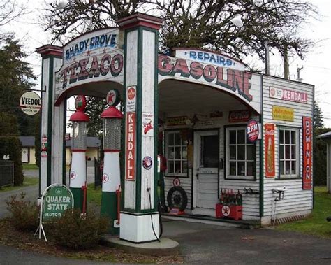 images  vintage gas stations  pinterest   pump