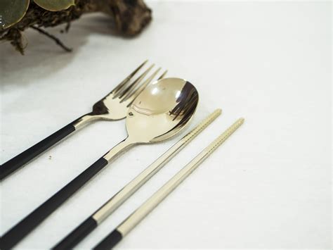 luxury royal stainless steel travel cutlery set  case black