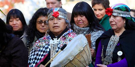 Urban Ethnic Associations Are Allowing Chile S Mapuche To
