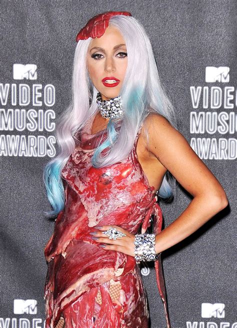 Filmy Baba Lady Gaga Bad Romance Meat Dress