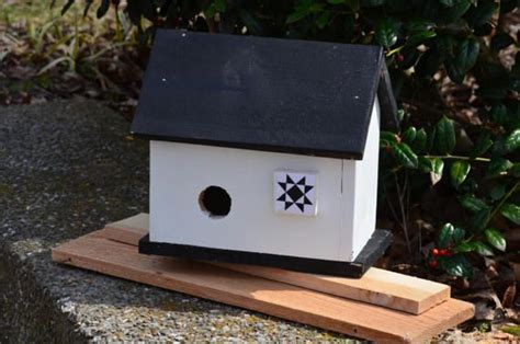 handmade outdoor cedar birdhouse black white  barn quilt etsy