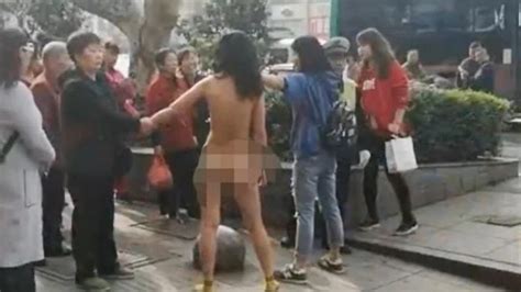 caught china thief strips naked as a distraction sankaku complex