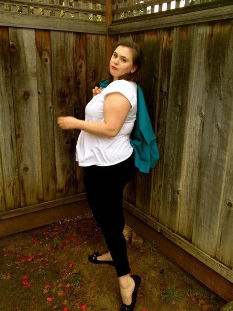 the curvy elle how to wear leggings for plus size or any