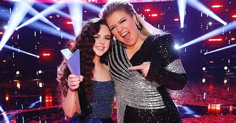 the voice season 15 winner chevel shepherd dishes on being coached by kelly clarkson and