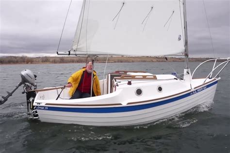 fastest  foot sailboat lapstrake boat diy