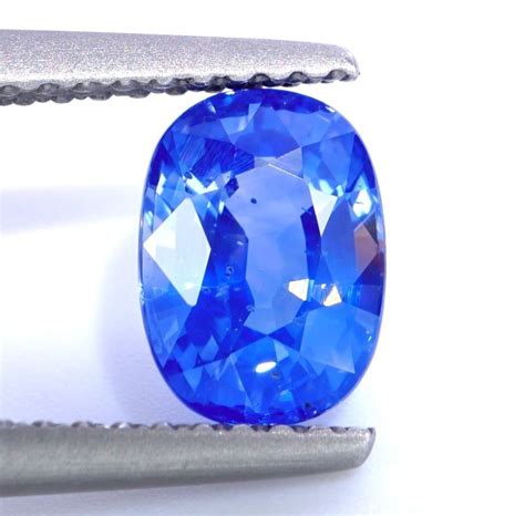 reserve price intense blue sapphire  ct catawiki