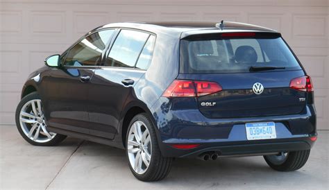 test drive  volkswagen golf tdi  daily drive consumer guide