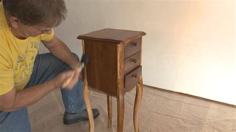 comment vernir  meuble en bois deja vernis conception carte electronique cours