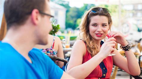 How To Meet Women While You Re Traveling Huffpost Life