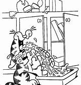 Garfield Lasagna Coloring Eating Pages sketch template