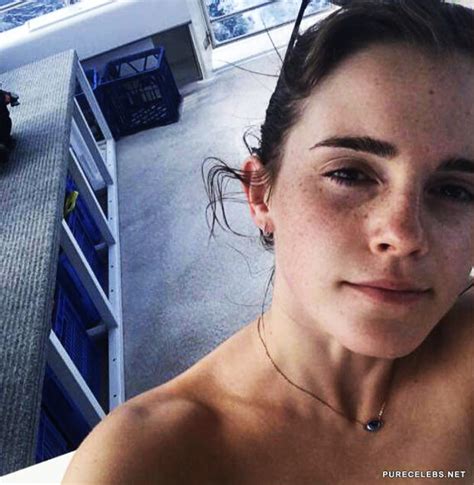 My Pretty Emma Watson Is Taking Selfie Topless Maxfakerfs