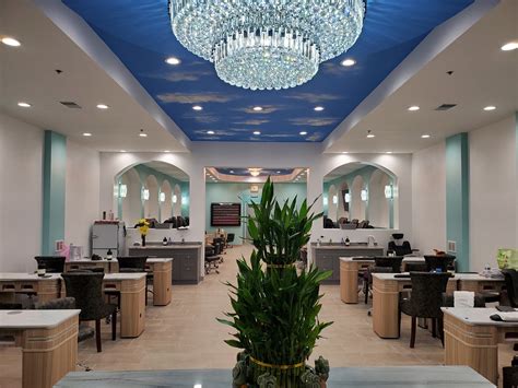 venice nail spa home