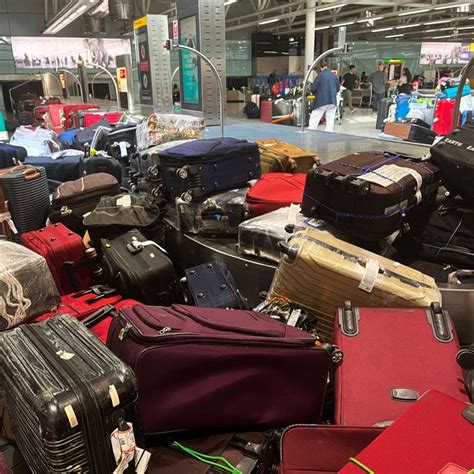 missing luggage  airports  ruining travel plans