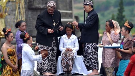 Tradisi Ruwatan Ritual Penyucian Dosa Dalam Budaya Masyarakat Jawa