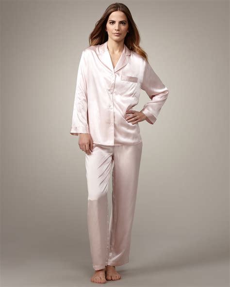 Lyst Neiman Marcus Classic Silk Pajamas Light Pink In Pink